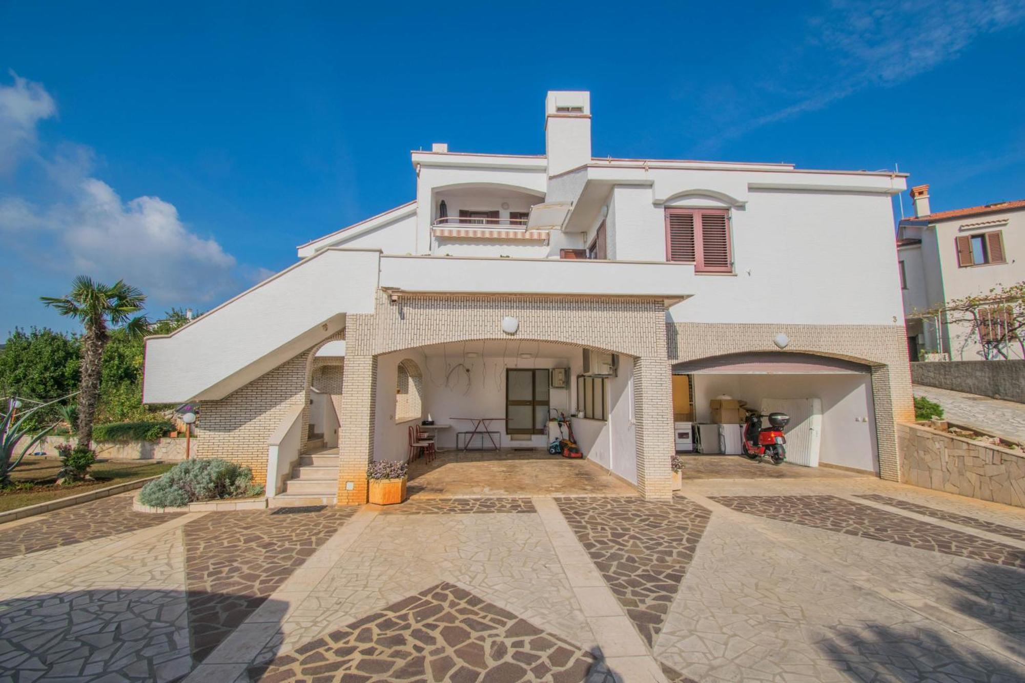 Apartments Grand & Plav In Krk Veglia Exterior foto